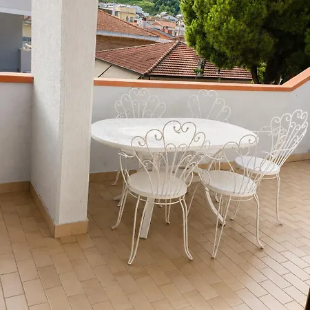 Apartamento Immobiliare La Rosetana - Residenza Genova *