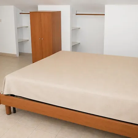 Immobiliare La Rosetana - Residenza Genova Apartamento
